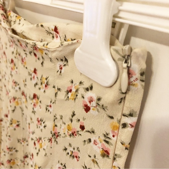 Reformation Azalea Cream Ditsy Floral Maxi Skirt Size 0 - Picture 7 of 12
